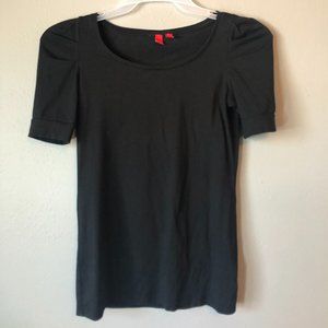 Black t-shirt